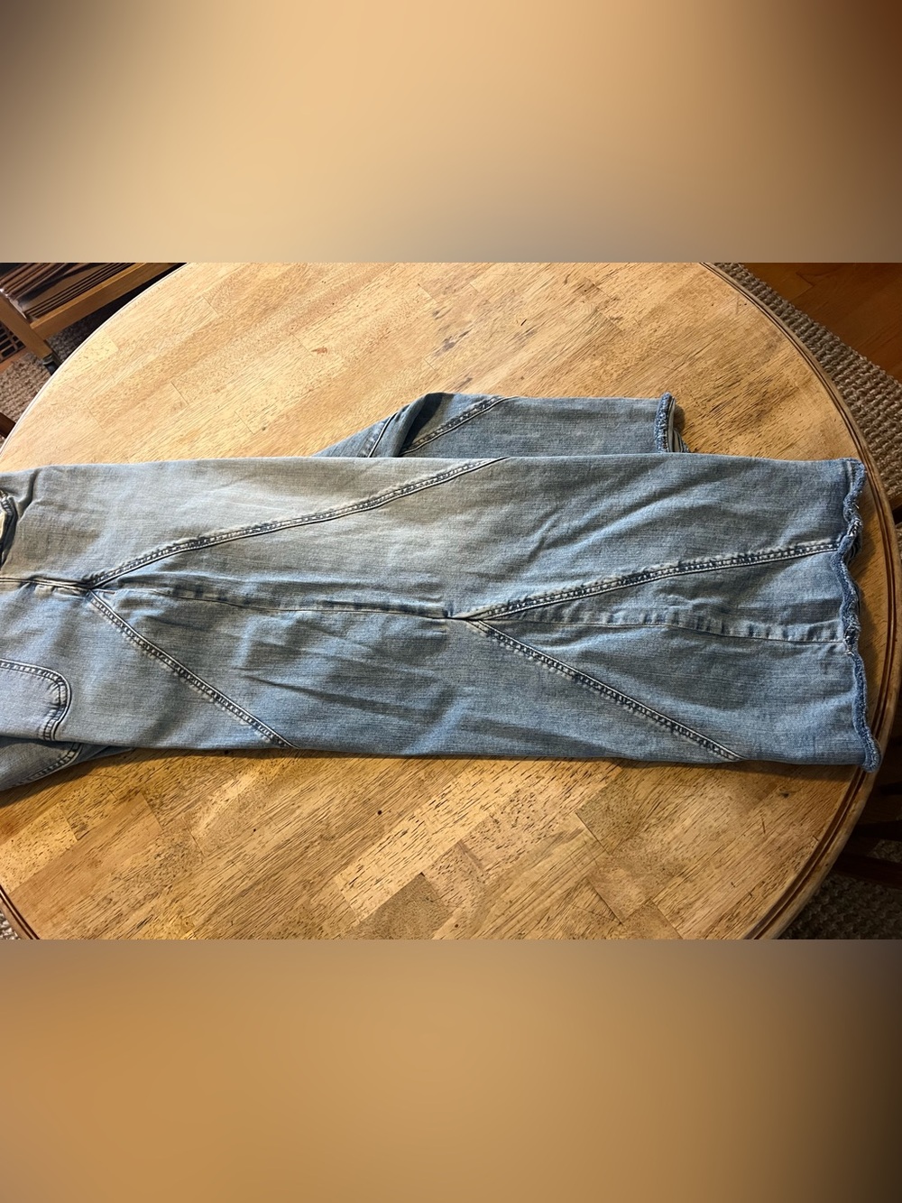 1970’s Vibe Light Wash Boho Gypsy Jeans Raw Hem - Picture 14 of 15